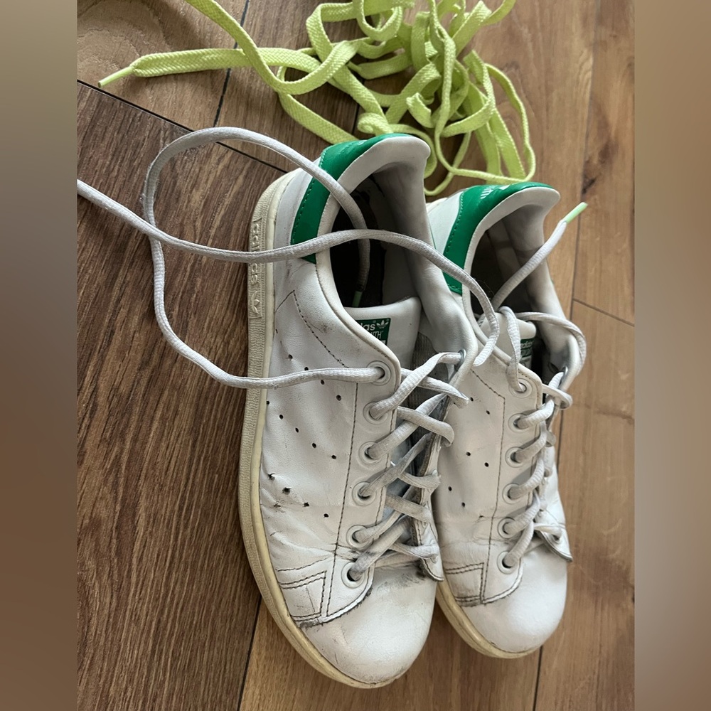 Adidas White Green Stan Smith Sneakers - Picture 8 of 12